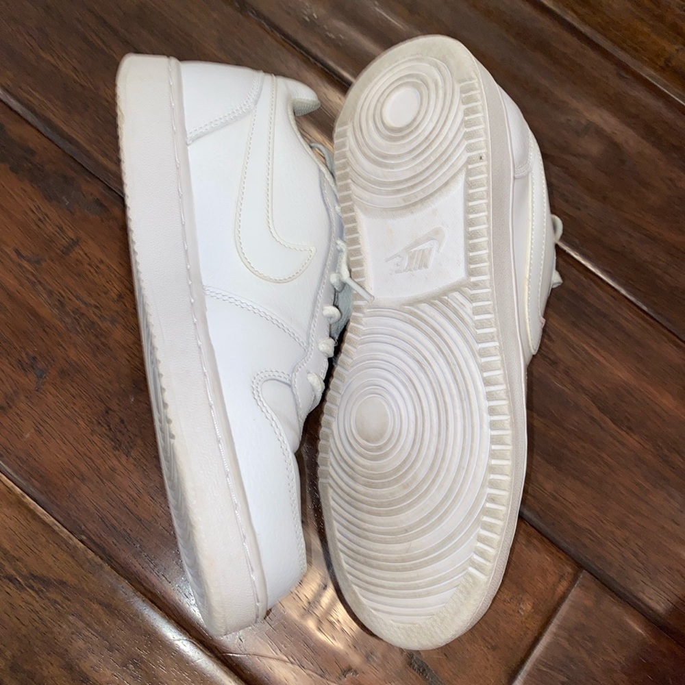 white nike shoes {forgot the exact name of them}